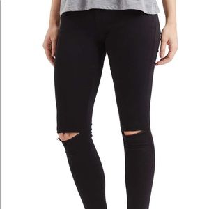 TOPSHOP LEIGH RIPPED SKINNY BLACK JEANS PETITE